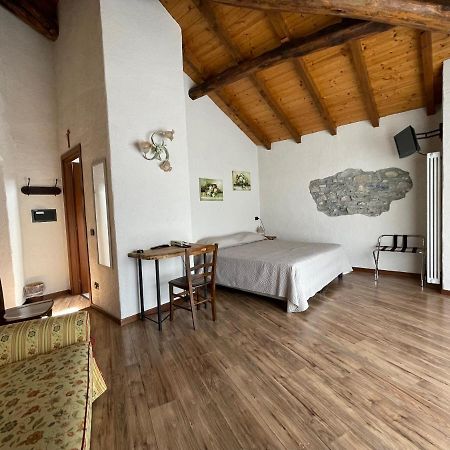 Hotel La Torre Castiglione d'Intelvi Exterior photo
